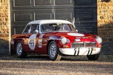 MG B Roadster – FIA Appendix K Historic Race Car, 1962