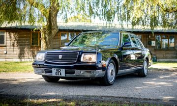 Toyota Century, 2004