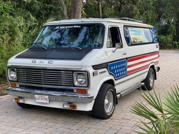 GMC Freedom 76 Van, 1976