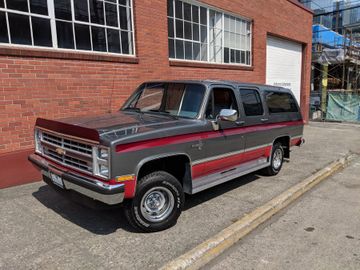 Chevrolet Suburban 1500, 1988