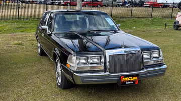 Lincoln Continental Sedan, 1987