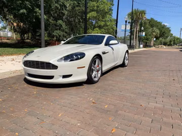 Aston Martin DB9, 2009