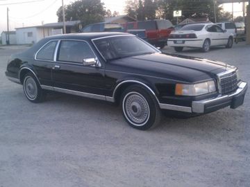 Lincoln Mark VII Bill Blass, 1989