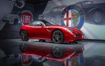 Alfa Romeo 8C Spider, 2010