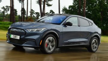 Ford Mustang Mach-E RWD Standard Range specs