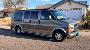 GMC Savana Conversion Van, 2000