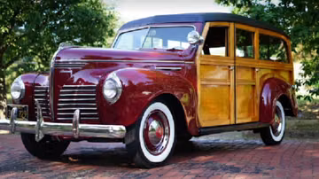 Plymouth Deluxe Woodie Wagon, 1940