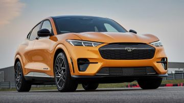 Ford Mustang Mach-E RWD Extended Range (294 PS) specs