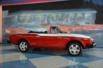 Fiat Spider 2000 Convertible, 1980