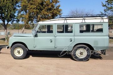 LAND ROVER DEFENDER SERIES III, 1976