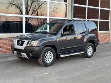 Nissan Xterra S, 2011