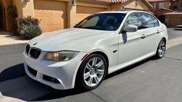 BMW 328i, 2011
