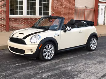 Mini Cooper S Convertible, 2010