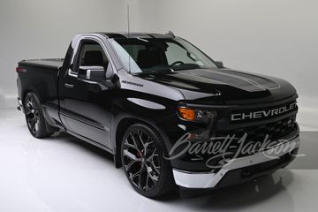 Chevrolet Silverado Custom Pickup, 2024