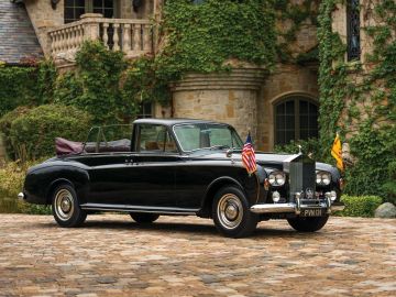 Rolls-Royce Phantom V State Landaulet by Mulliner Park Ward, 1967