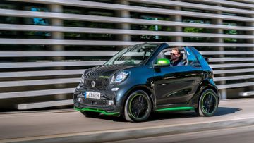 Smart Fortwo Cabrio EQ specs