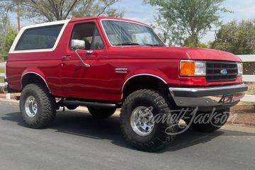 Ford Bronco Custom SUV, 1989
