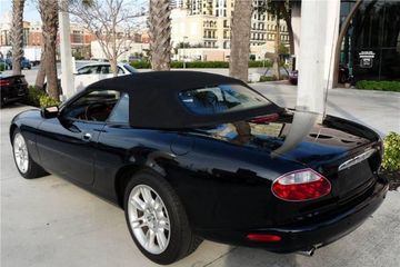 JAGUAR XK8 CONVERTIBLE, 2001