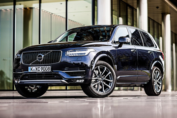 Volvo XC90 D4 (Mk II) specs