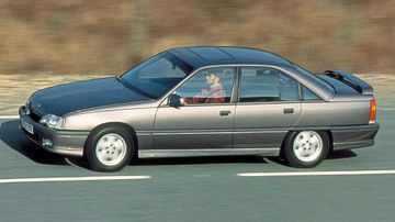 Opel Omega 3000 (177 PS) specs