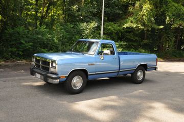 Dodge RAM 2500 Pickup truck, 1991