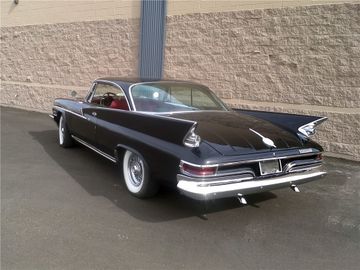 CHRYSLER NEWPORT, 1961
