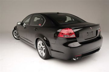 Pontiac G8 VIN 001, 2008