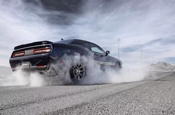 Dodge Challenger SRT Hellcat, 2015
