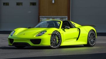 Porsche 918 Spyder, 2015