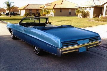 PONTIAC GRAND PRIX CONVERTIBLE, 1967