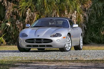 Jaguar XK8 Convertible, 2005