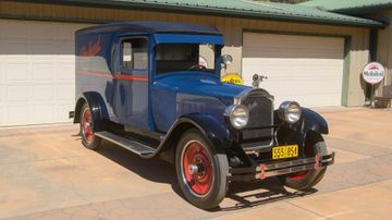 Packard 333 Panel Truck, 1925