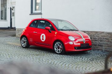 Fiat 500 Ferrari Dealer Edition, 2008