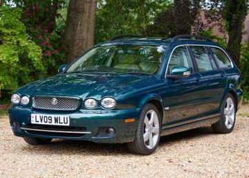 Jaguar X-Type Estate Ex-HM Queen, 2009