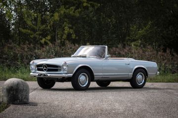Mercedes-Benz 230 SL 'Pagoda' ZF 5-speed with Hardtop, 1966
