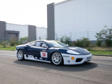 Ferrari 360 Challenge, 2004