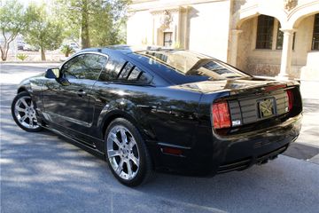 Ford Mustang Saleen, 2006