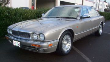 Jaguar Vanden Plas Sedan, 1996