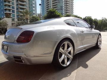 Bentley Continental GT 2 Door Coupe, 2004