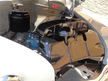 Plymouth Deluxe كوبيه ببابين، 1950