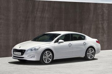 Peugeot 508 2.0 HDI Hybrid4 (Mk I) specs