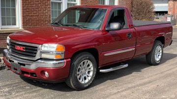 GMC Sierra SLE Pickup, 2006