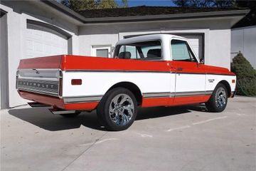 CHEVROLET C-10 CUSTOM PICKUP, 1970