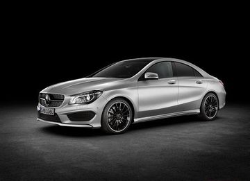 Mercedes-Benz CLA 180 BlueEFFICIENCY specs
