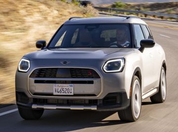 Mini Countryman S All4 (Mk III US-Spec) specs