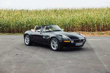 BMW Z8 Roadster with Hardtop, 2001
