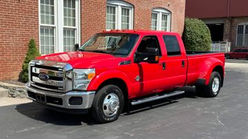 شاحنة بيك أب Ford F350 Super Duty XLT، 2013
