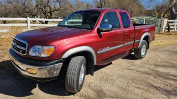 Toyota Tundra SR5 Pickup, 2000