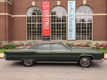 Lincoln Continental Sedan, 1972