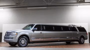 Lincoln Navigator Limousine, 2008